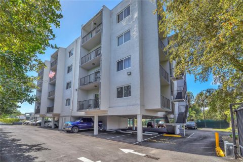 Copropriété à louer à Miami, Floride: 2 chambres, 88.16 m2 № 2046875 - photo 20