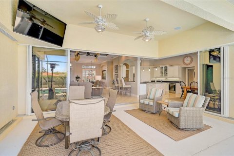 Villa ou maison à vendre à North Port, Floride: 3 chambres, 261.43 m2 № 1573706 - photo 8