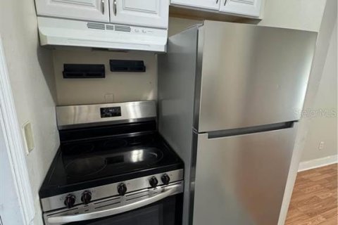 Appartement à louer à Tampa, Floride: 2 chambres, 53.42 m2 № 2414017 - photo 3