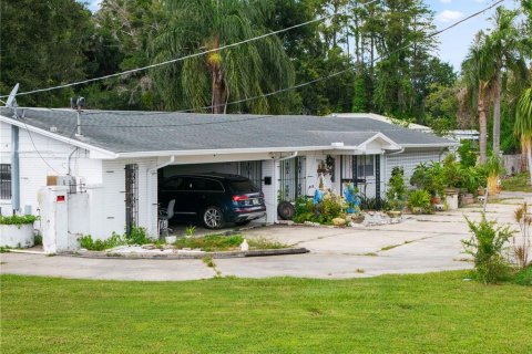 Immobilier commercial à vendre à Tampa, Floride: 6 chambres, 227.61 m2 № 2312804 - photo 3