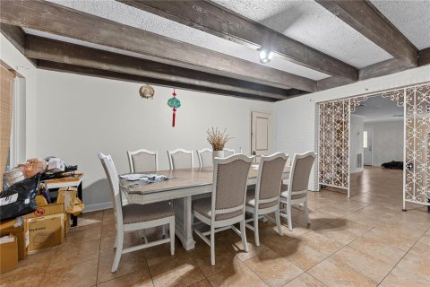 Immobilier commercial à vendre à Tampa, Floride: 6 chambres, 227.61 m2 № 2312804 - photo 12