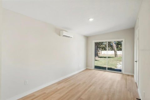 Commercial property in Orlando, Florida 10 bedrooms, 283.26 sq.m. № 2396970 - photo 22