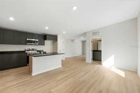 Commercial property in Orlando, Florida 10 bedrooms, 283.26 sq.m. № 2396970 - photo 20