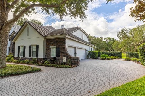 Villa ou maison à vendre à Sorrento, Floride: 4 chambres, 376.53 m2 № 2149537 - photo 3