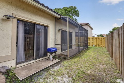 House in Wellington, Florida 3 bedrooms, 131.83 sq.m. № 2177499 - photo 20
