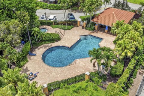 House in Wellington, Florida 3 bedrooms, 131.83 sq.m. № 2177499 - photo 24