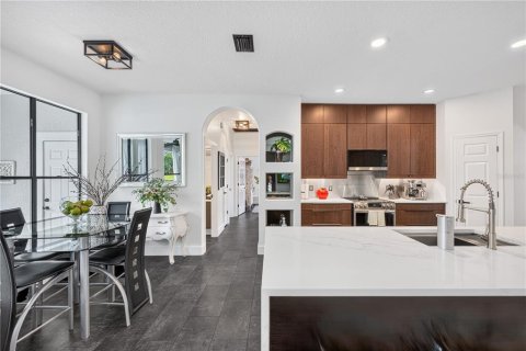 Villa ou maison à vendre à Orlando, Floride: 4 chambres, 218.69 m2 № 2420046 - photo 11