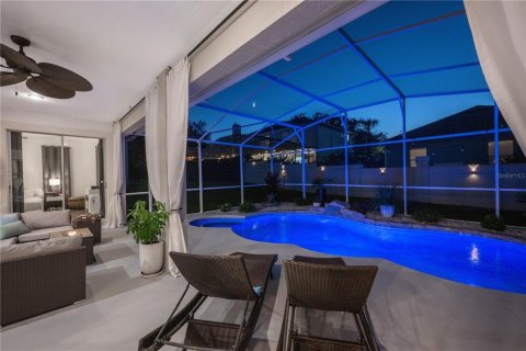 Villa ou maison à vendre à Orlando, Floride: 4 chambres, 218.69 m2 № 2420046 - photo 4