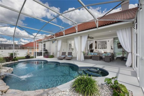 Villa ou maison à vendre à Orlando, Floride: 4 chambres, 218.69 m2 № 2420046 - photo 3