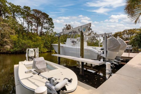 Купить виллу или дом в Сент-Питерсберг, Флорида 11 комнат, 224.17м2, № 1904889 - фото 6