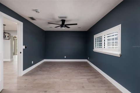 Купить виллу или дом в Сент-Питерсберг, Флорида 11 комнат, 224.17м2, № 1904889 - фото 21