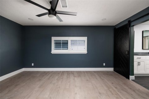 Купить виллу или дом в Сент-Питерсберг, Флорида 11 комнат, 224.17м2, № 1904889 - фото 23