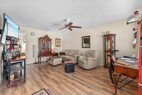 Copropriété à vendre à Deerfield Beach, Floride: 2 chambres, 76.18 m2 № 2190996 - photo 5