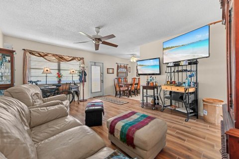 Copropriété à vendre à Deerfield Beach, Floride: 2 chambres, 76.18 m2 № 2190996 - photo 7