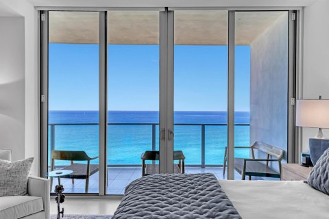 Condominio en venta en Riviera Beach, Florida, 2 dormitorios, 191.84 m2 № 2146555 - foto 19