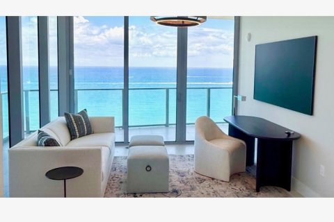 Condominio en venta en Riviera Beach, Florida, 2 dormitorios, 191.84 m2 № 2146555 - foto 14