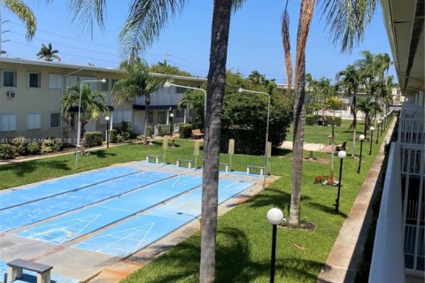 Купить кондоминиум в Дания-Бич, Флорида 1 спальня, 57.6м2, № 1948730 - фото 14
