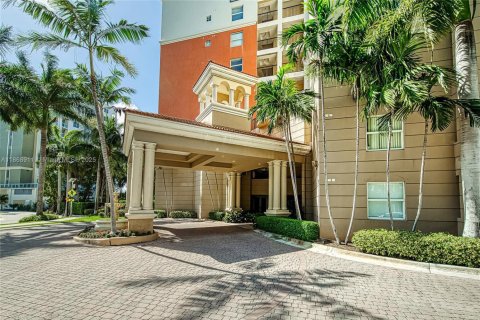 Copropriété à vendre à Sunny Isles Beach, Floride: 2 chambres, 95.13 m2 № 1979368 - photo 28