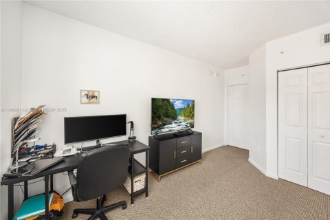 Copropriété à vendre à Sunny Isles Beach, Floride: 2 chambres, 95.13 m2 № 1979368 - photo 22