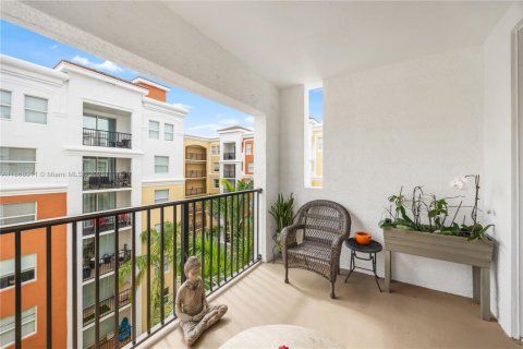 Copropriété à vendre à Sunny Isles Beach, Floride: 2 chambres, 95.13 m2 № 1979368 - photo 13