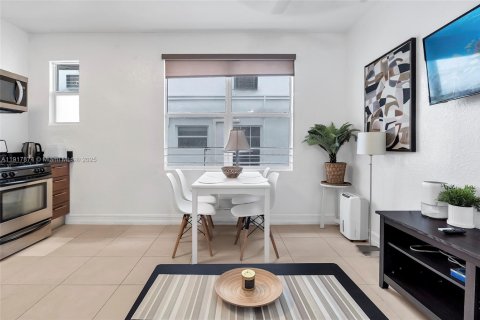 Condominio en venta en Miami Beach, Florida, 1 dormitorio, 50.45 m2 № 1972438 - foto 7