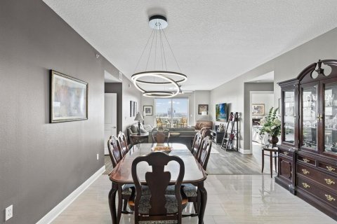 Condo in Clearwater, Florida, 2 bedrooms  № 2150766 - photo 7