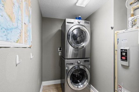 Condo in Clearwater, Florida, 2 bedrooms  № 2150766 - photo 29