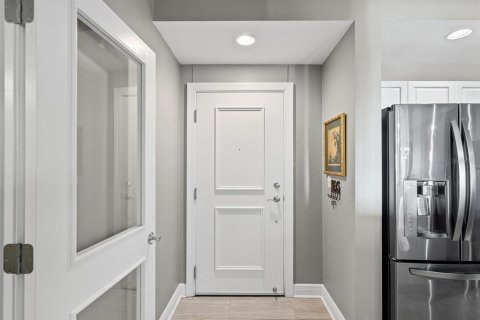 Condo in Clearwater, Florida, 2 bedrooms  № 2150766 - photo 14