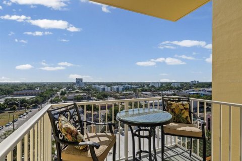 Condo in Clearwater, Florida, 2 bedrooms  № 2150766 - photo 12