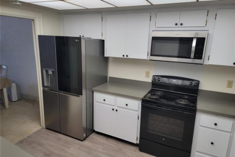 Condominio en alquiler en Saint Pete Beach, Florida, 2 dormitorios, 139.35 m2 № 251588 - foto 13