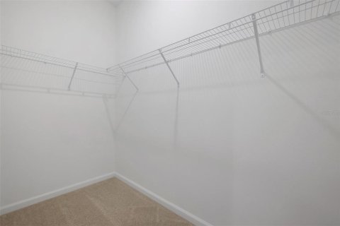 House in Tavares, Florida 4 bedrooms, 148.46 sq.m. № 1547163 - photo 20