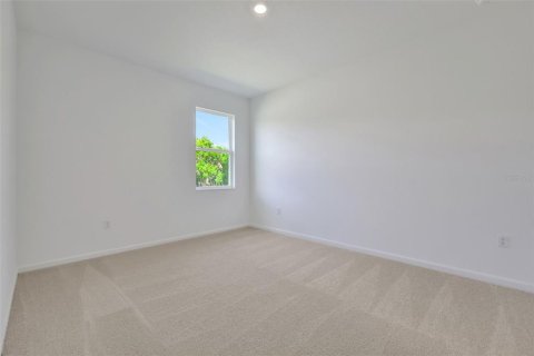 House in Tavares, Florida 4 bedrooms, 148.46 sq.m. № 1547163 - photo 23