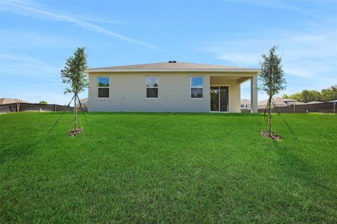 House in Tavares, Florida 4 bedrooms, 148.46 sq.m. № 1547163 - photo 7