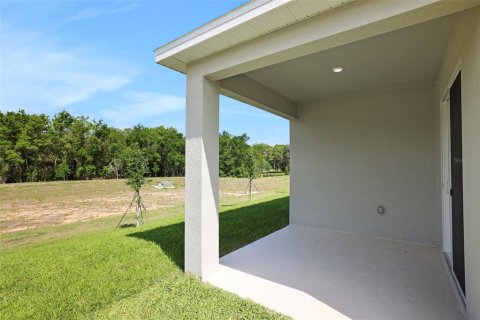 House in Tavares, Florida 4 bedrooms, 148.46 sq.m. № 1547163 - photo 10