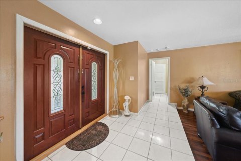 House in Palm Bay, Florida 4 bedrooms, 206.8 sq.m. № 1846841 - photo 4