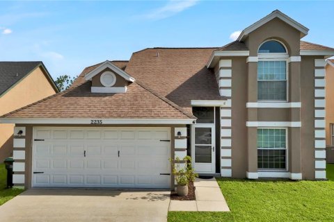 House in Orlando, Florida 4 bedrooms, 174.28 sq.m. № 2220704
