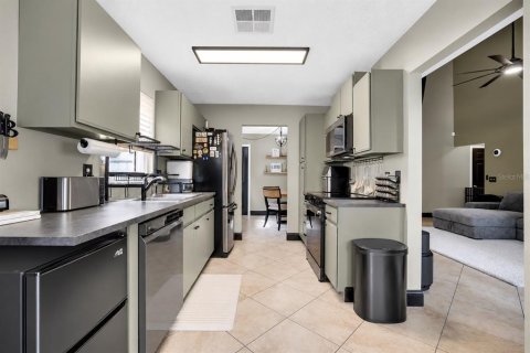 Casa en venta en Orlando, Florida, 4 dormitorios, 174.28 m2 № 2220704 - foto 16