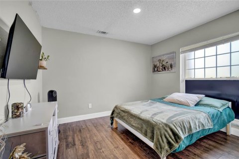 Casa en venta en Orlando, Florida, 4 dormitorios, 174.28 m2 № 2220704 - foto 7