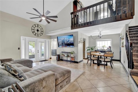 Casa en venta en Orlando, Florida, 4 dormitorios, 174.28 m2 № 2220704 - foto 19