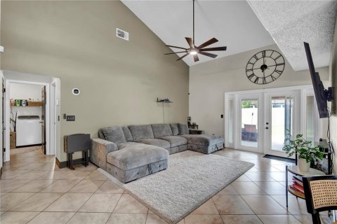 Casa en venta en Orlando, Florida, 4 dormitorios, 174.28 m2 № 2220704 - foto 11