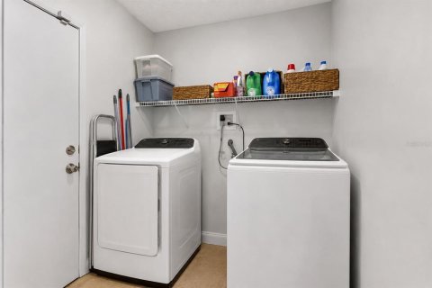 Casa en venta en Orlando, Florida, 4 dormitorios, 174.28 m2 № 2220704 - foto 20