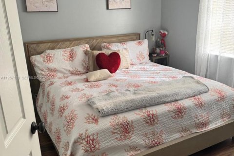 Купить кондоминиум в Хомстед, Флорида 2 спальни, 76.37м2, № 2011225 - фото 13