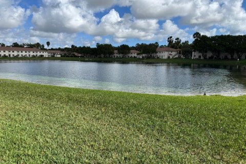 Купить кондоминиум в Хомстед, Флорида 2 спальни, 76.37м2, № 2011225 - фото 15