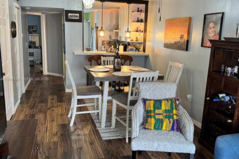 Купить кондоминиум в Хомстед, Флорида 2 спальни, 76.37м2, № 2011225 - фото 8