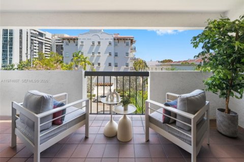 Condominio en venta en Coral Gables, Florida, 3 dormitorios, 172.05 m2 № 2052091 - foto 23