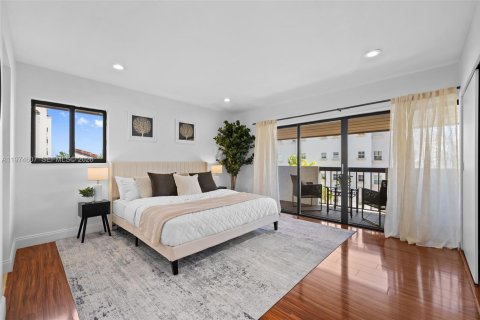 Condominio en venta en Coral Gables, Florida, 3 dormitorios, 172.05 m2 № 2052091 - foto 6