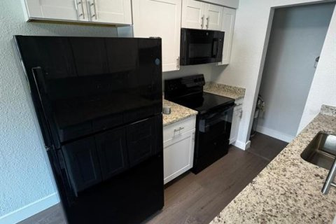 Appartement à louer à Gainesville, Floride: 2 chambres, 293.57 m2 № 1822868 - photo 7