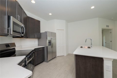 Villa ou maison à vendre à Bartow, Floride: 3 chambres, 160.44 m2 № 2298358 - photo 8