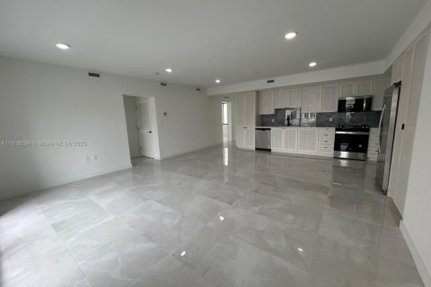 Casa en alquiler en Homestead, Florida, 3 dormitorios, 131.46 m2 № 1974844 - foto 12