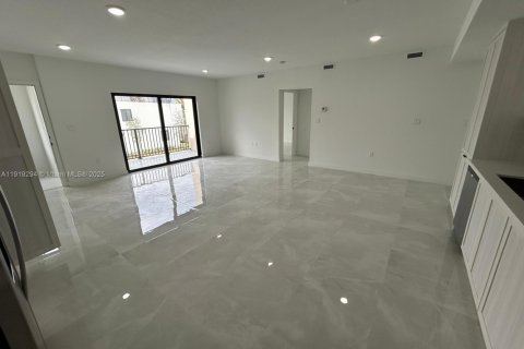 Casa en alquiler en Homestead, Florida, 3 dormitorios, 131.46 m2 № 1974844 - foto 15